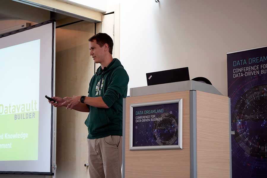 _DSC8882 Data Dreamland Experienced Speakers