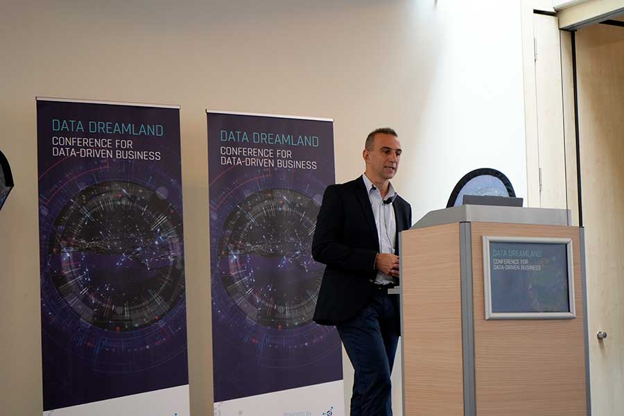 _DSC9613 Data Dreamland Experienced Speakers