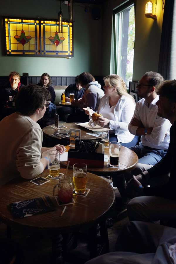 Honigtopf Pub Quiz Night - Group of participants