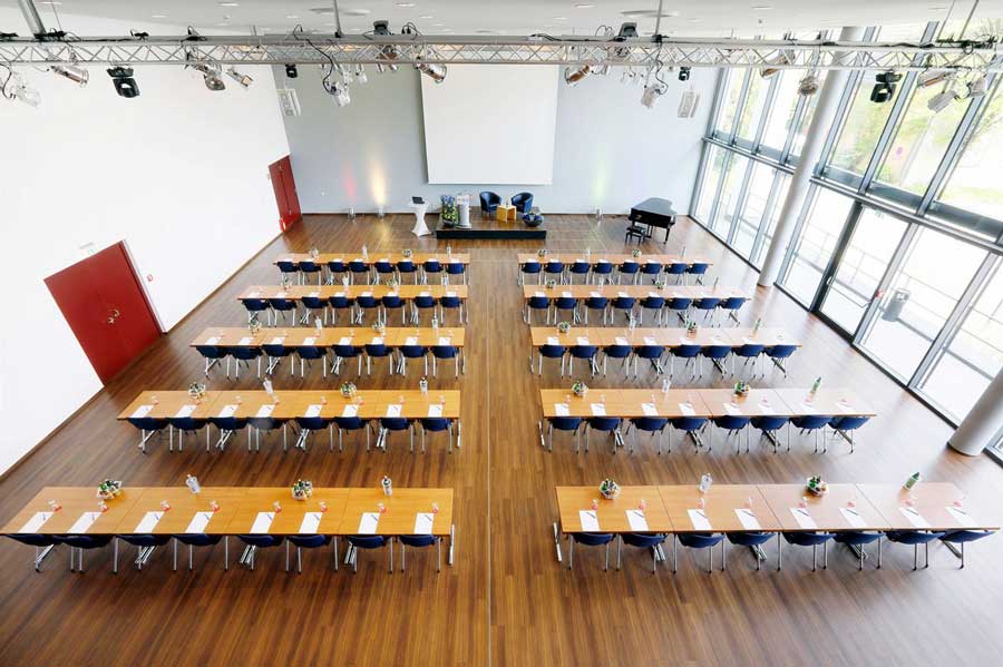 Energy Data Summit - Hotel Franz Saal Margerethenhöhe
