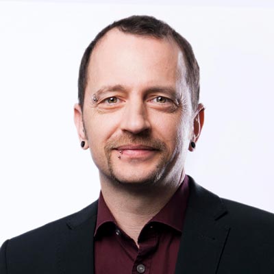 Data Dreamland Speaker - Aaron Giesinger